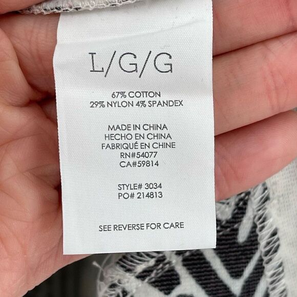 CAbi Zig Zag Ponte Knit Jacket Pockets Button Up Women Large White Gray 3034 - Picture 9 of 10